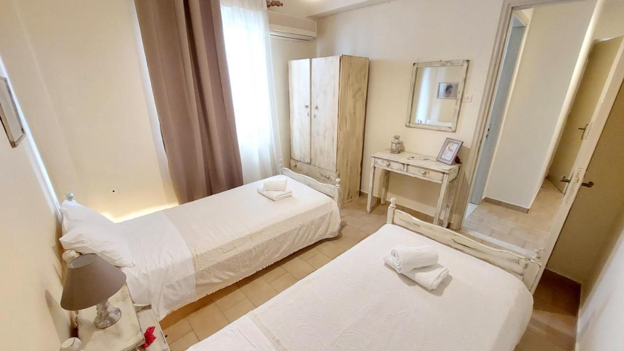 Lourantos Studios & Apartments 바티 외부 사진