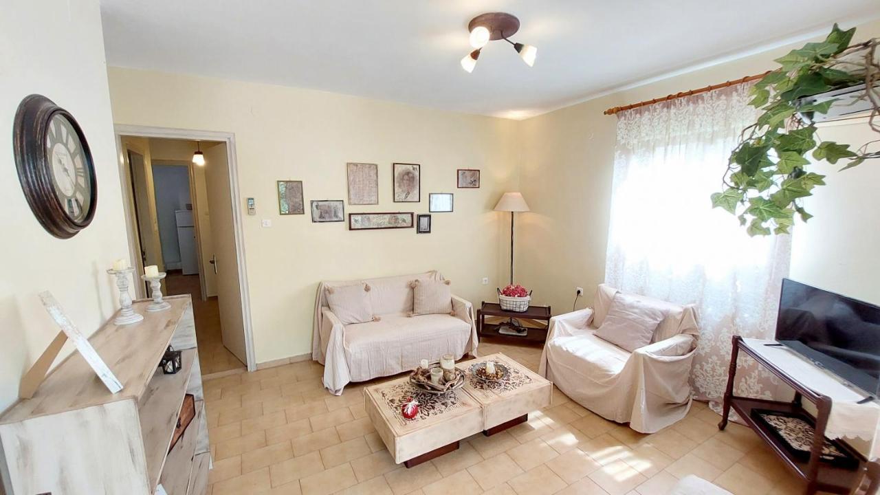 Lourantos Studios & Apartments 바티 외부 사진