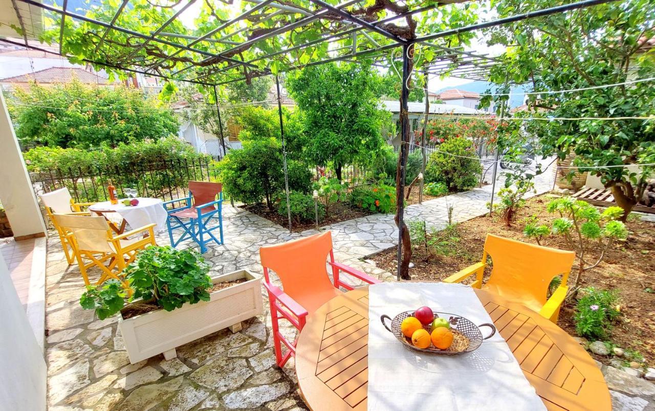 Lourantos Studios & Apartments 바티 외부 사진