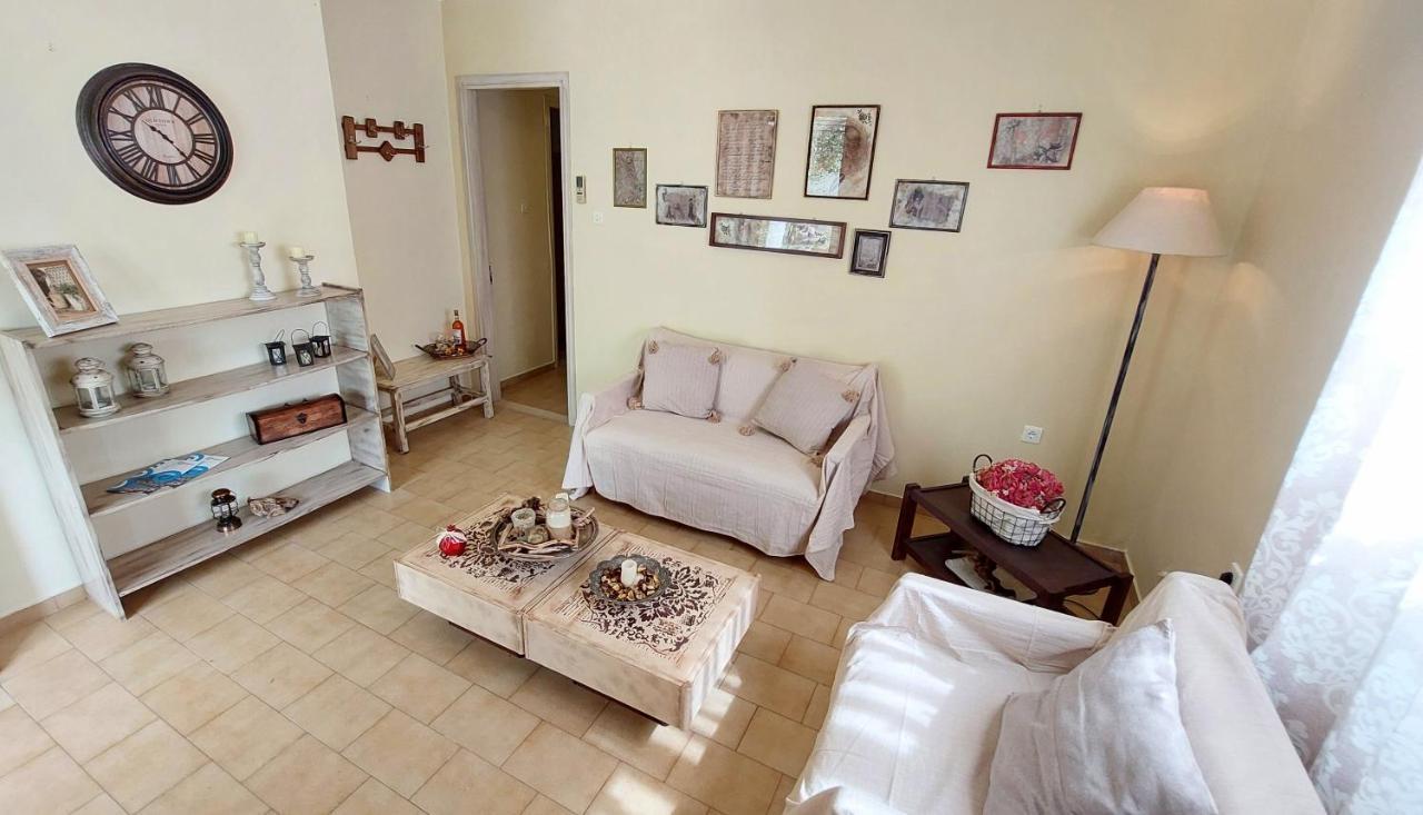 Lourantos Studios & Apartments 바티 외부 사진