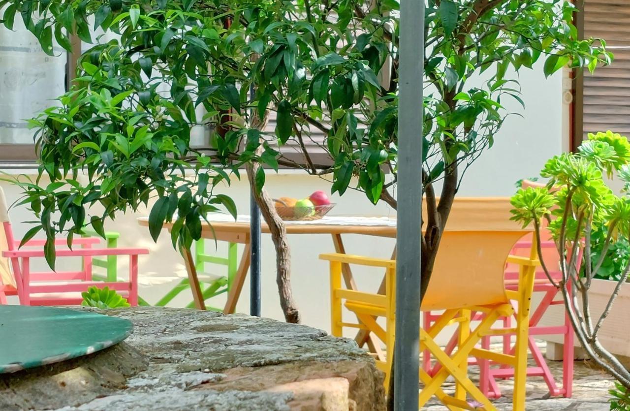 Lourantos Studios & Apartments 바티 외부 사진