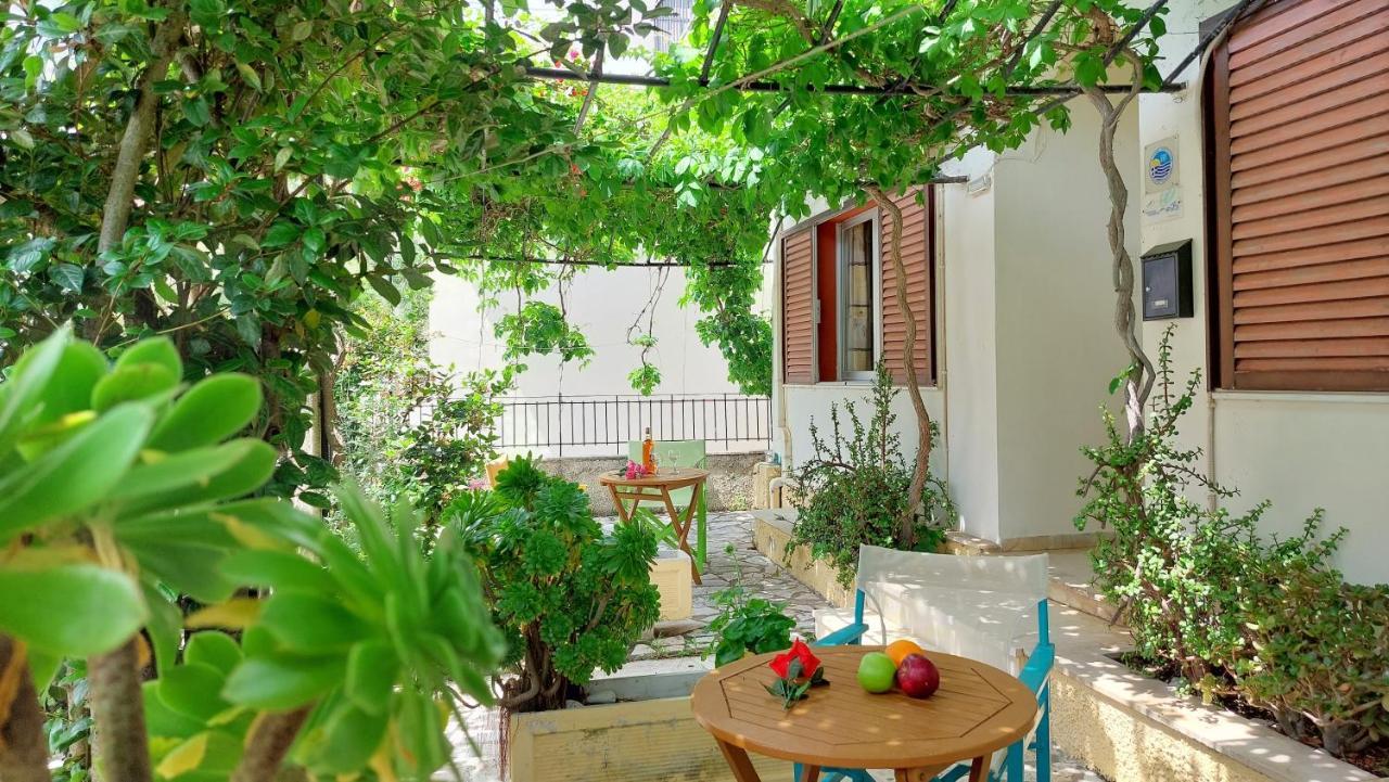 Lourantos Studios & Apartments 바티 외부 사진