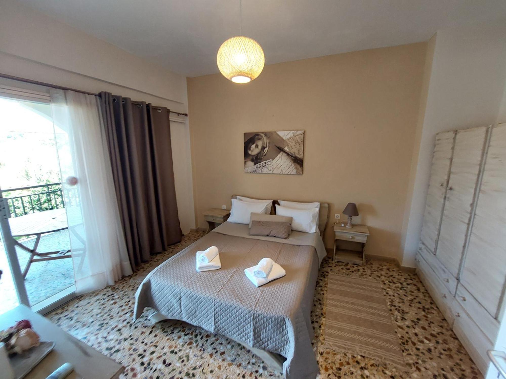 Lourantos Studios & Apartments 바티 외부 사진